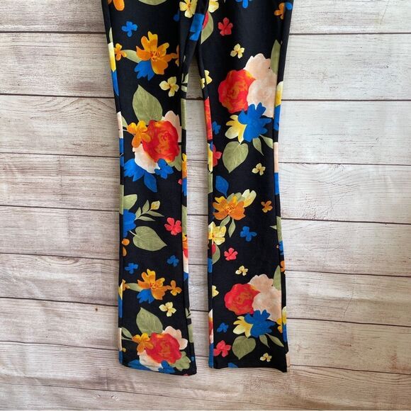 DANIELLE BERNSTEIN BY WEWOREWHAT SCOOP FRONT PANTS IN TROPICANA PRINCIPAL - Picture 5 of 7